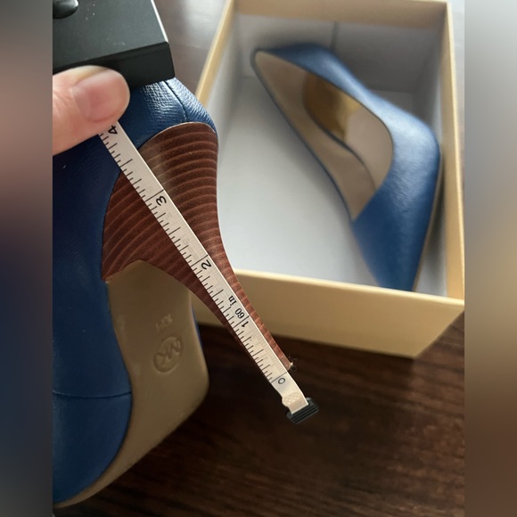 Michael Kors Heels - Picture 8 of 8